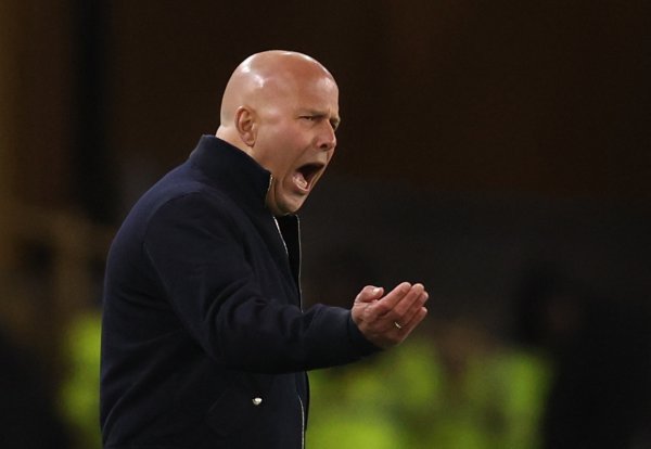 配资炒股—配资优选 英媒：斯洛特仍相信下赛季能继续执教，渴望再一次主导夏季重建